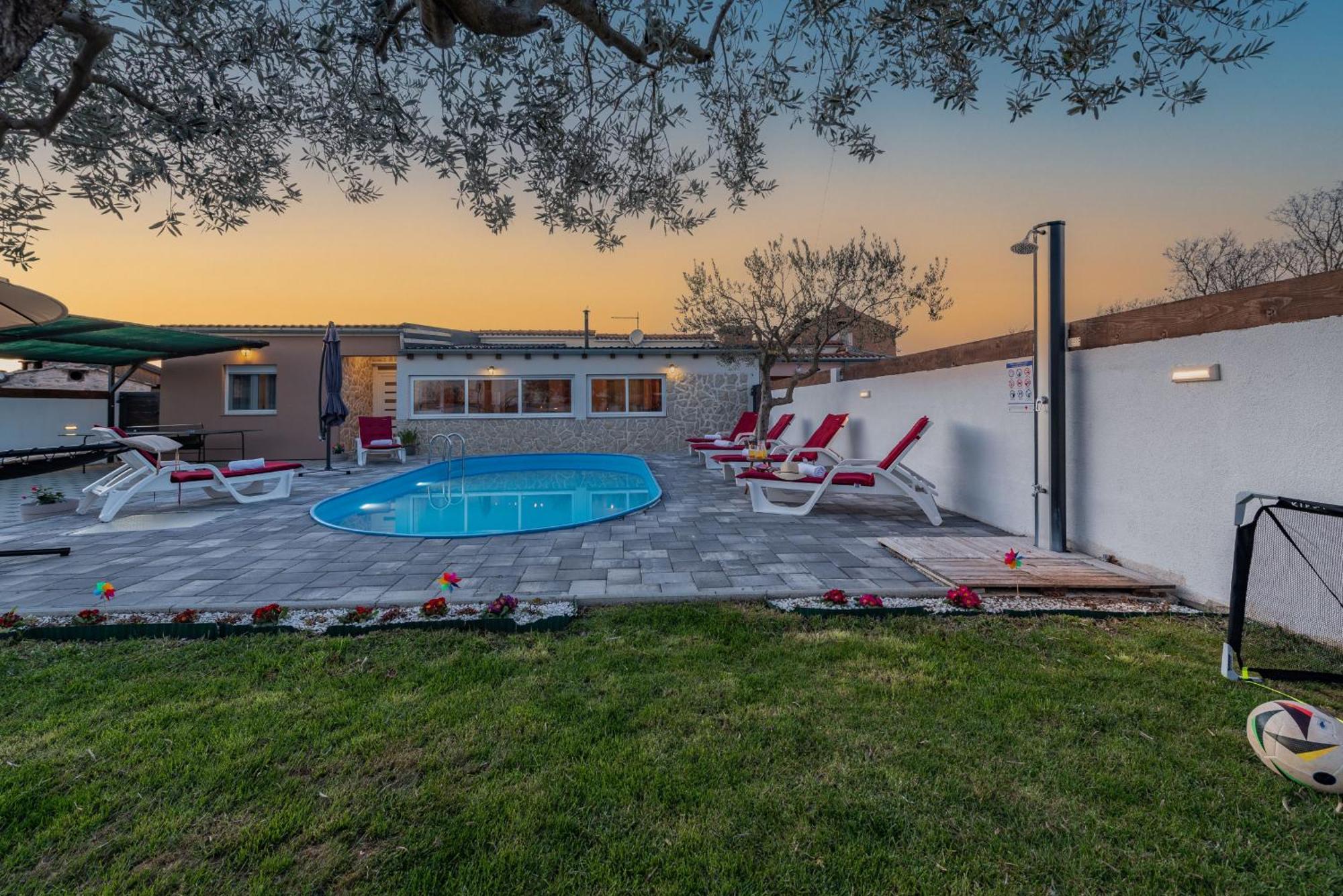 Villa Luma Zadarvillas Gorica  Exteriör bild