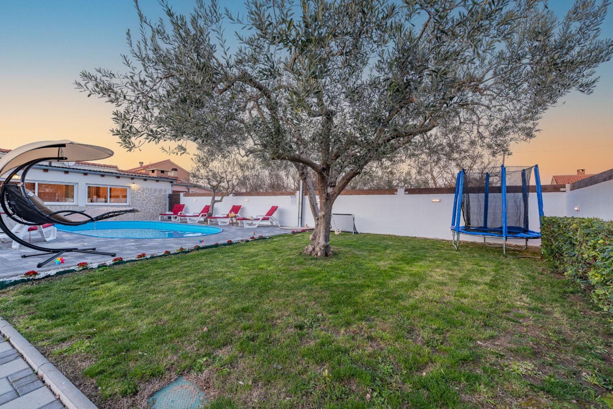 Villa Luma Zadarvillas Gorica  Exteriör bild